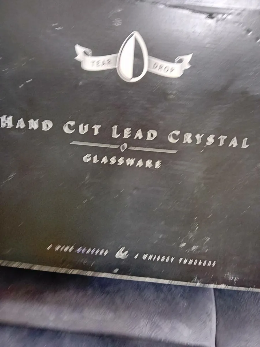 HAND CUT LEAD CRYSTAL  WINE GLASSES NEW BOXED - Image 1