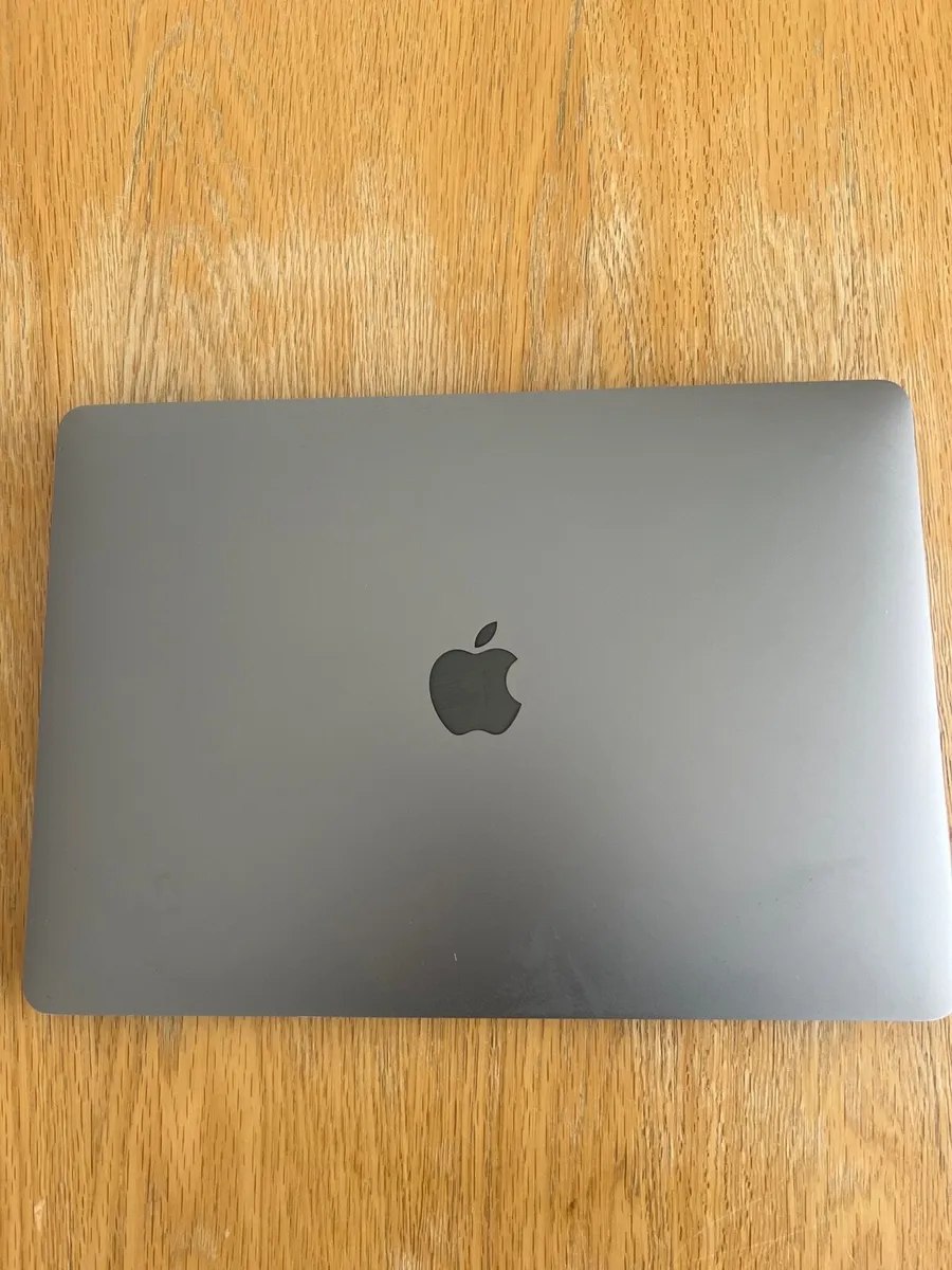 MacBook Pro M1 Chip - Image 3