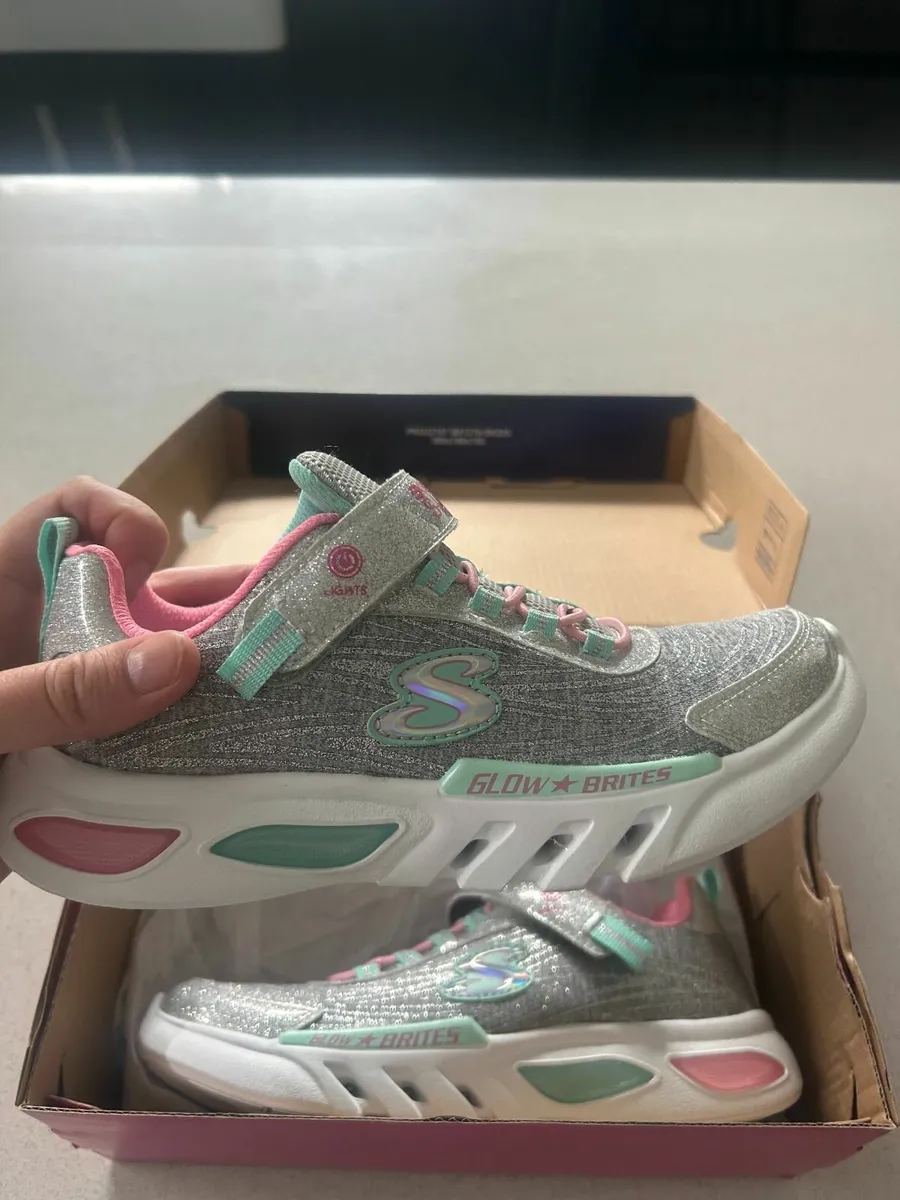 Brand new Sketchers size 1 - Image 4