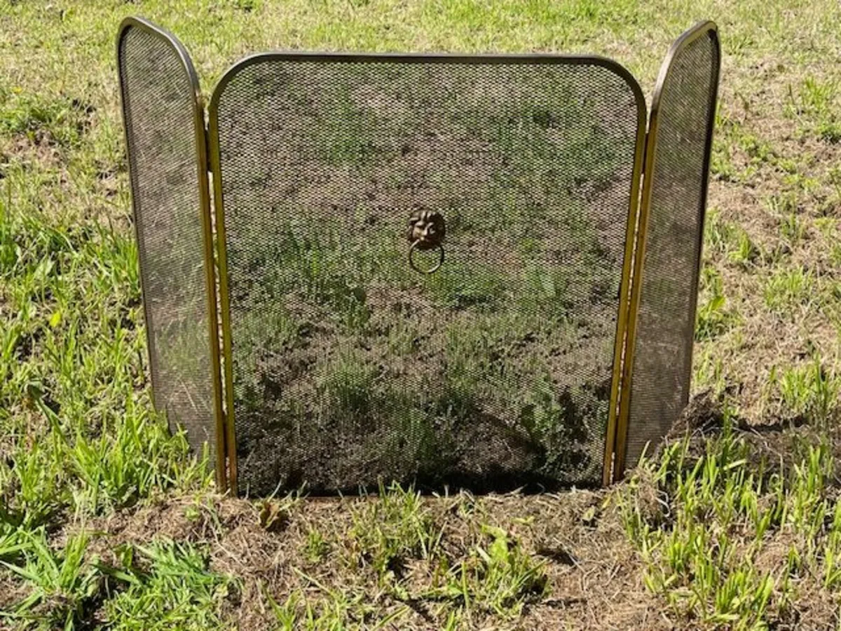 Antique Fire Guard - Image 3