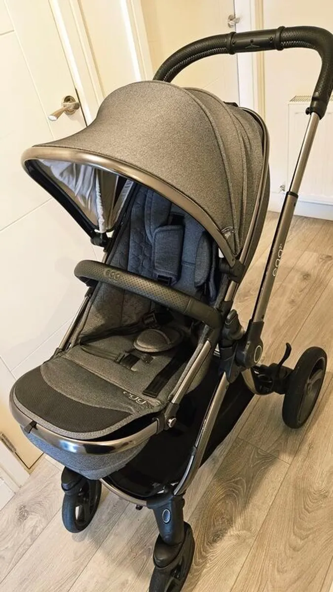 Egg 2 Stroller Quartz - Image 1