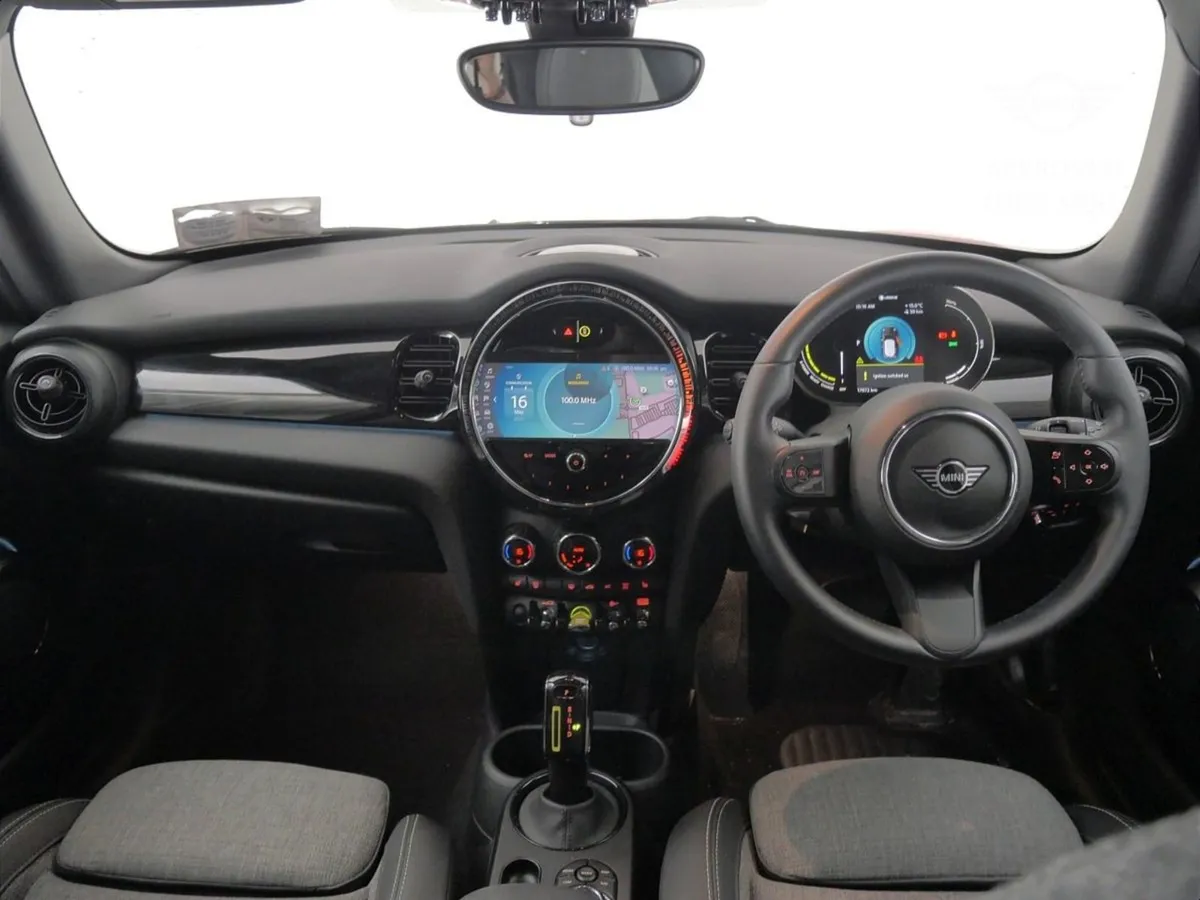 MINI HATCH Electric Level 2 - Image 4