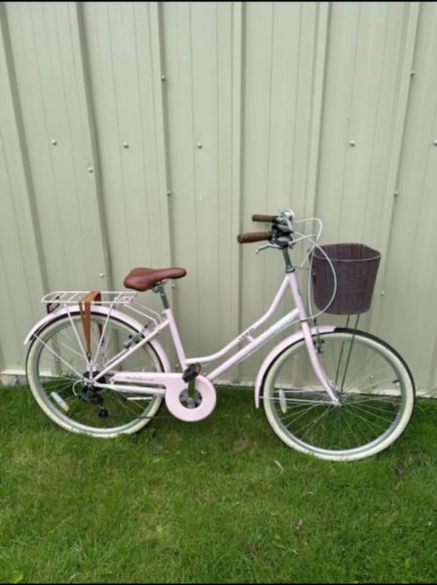 Viking woman’s bicycle - Image 1