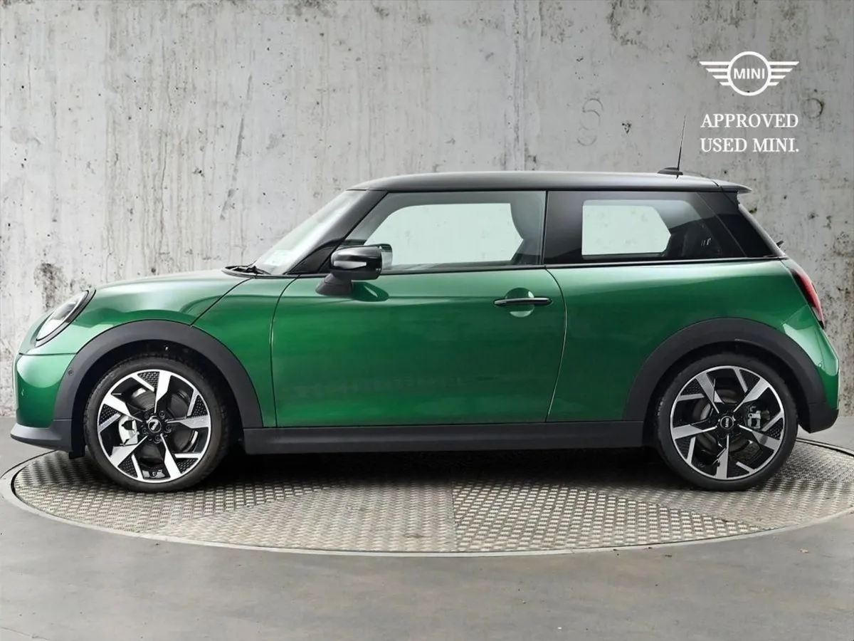 MINI HATCH Cooper C 3 Door - Image 3