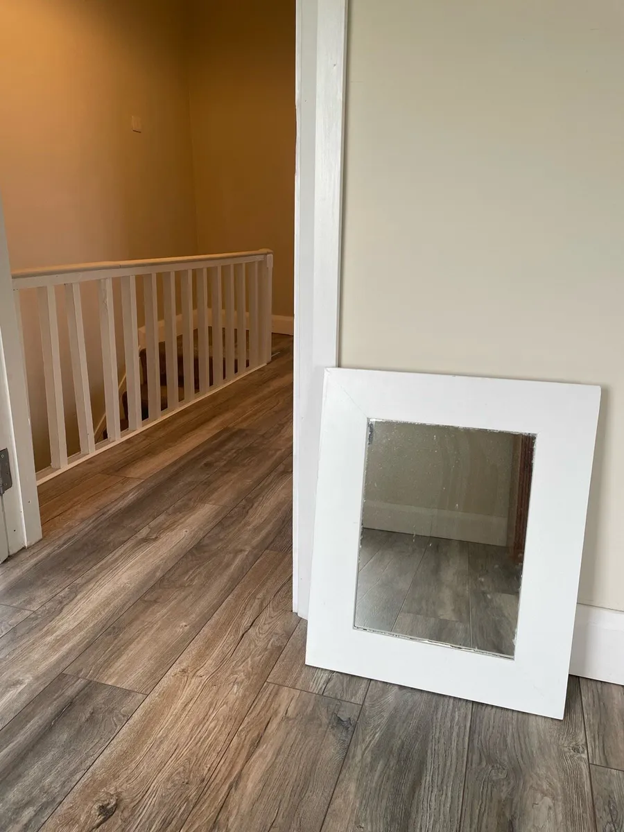 Mirror - Image 1