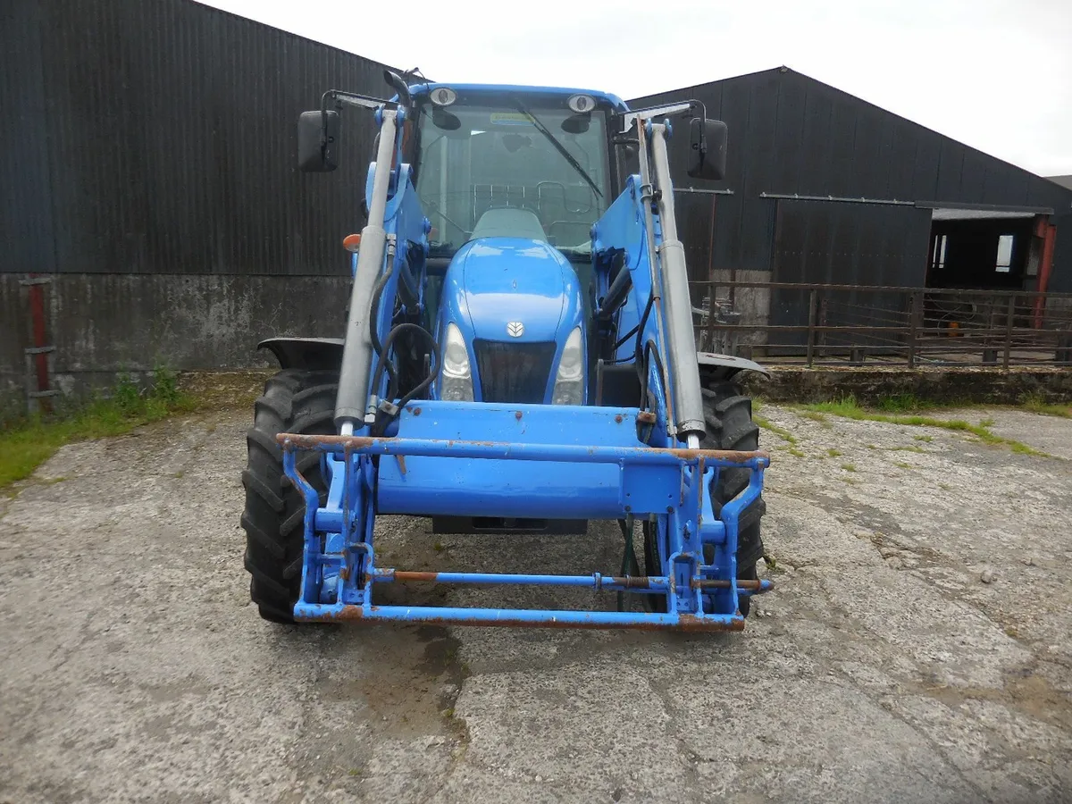 2012 NEWHOLLAND T5060 AND LOADER - Image 3