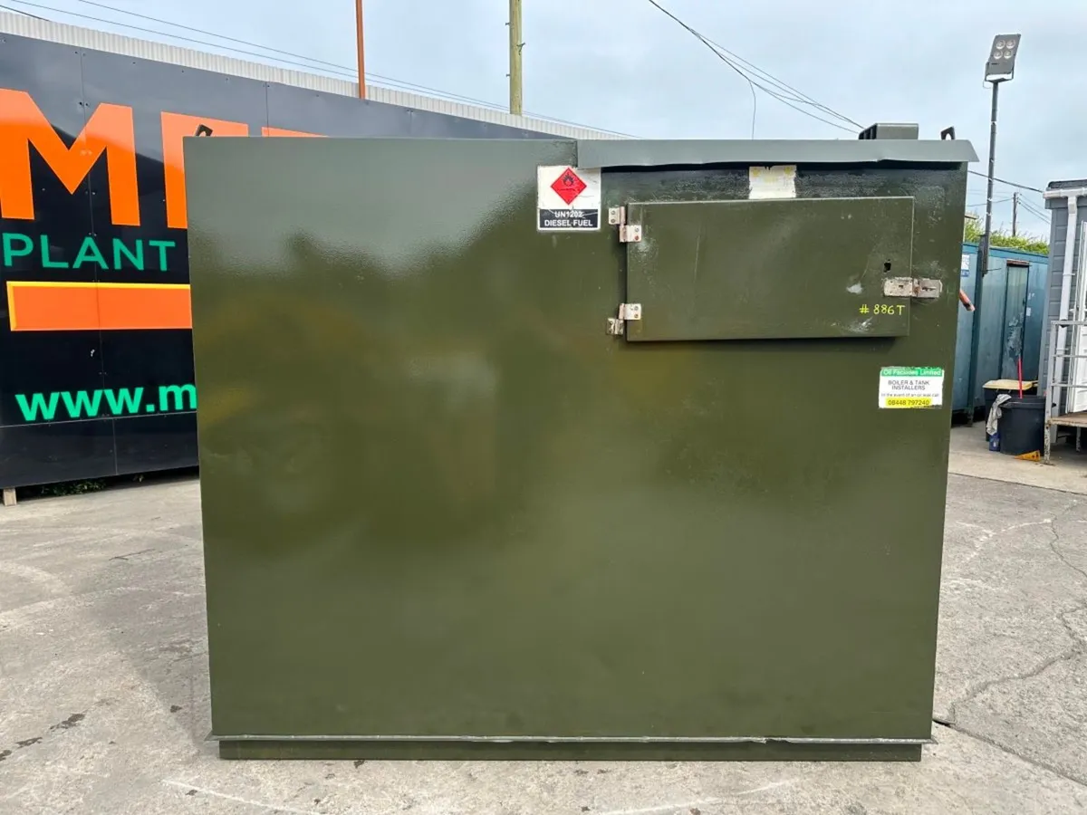 12,000 litre BUNDED FUEL BOWSER electric pump - Image 4