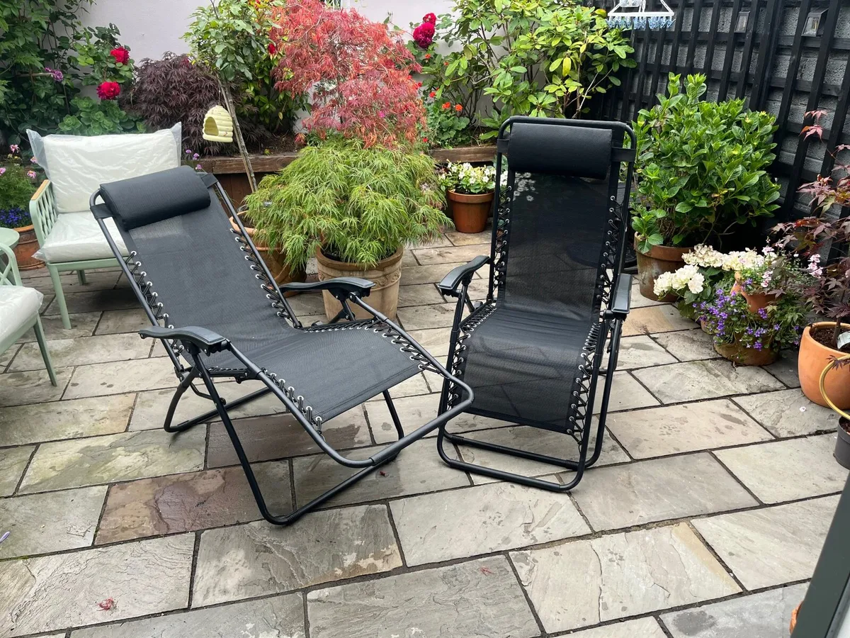 Zero Gravity Garden Chairs - Image 1