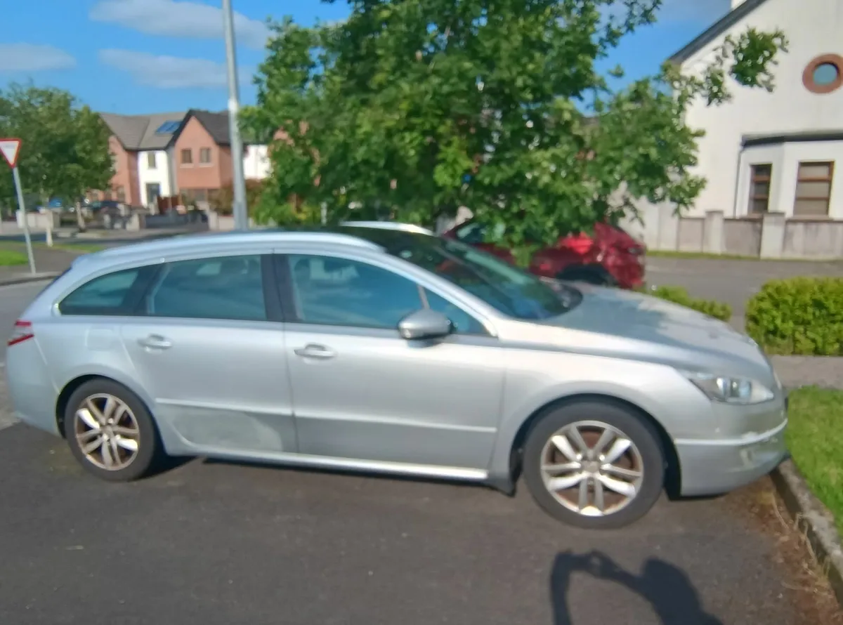 Peugeot 508 2011 - Image 2
