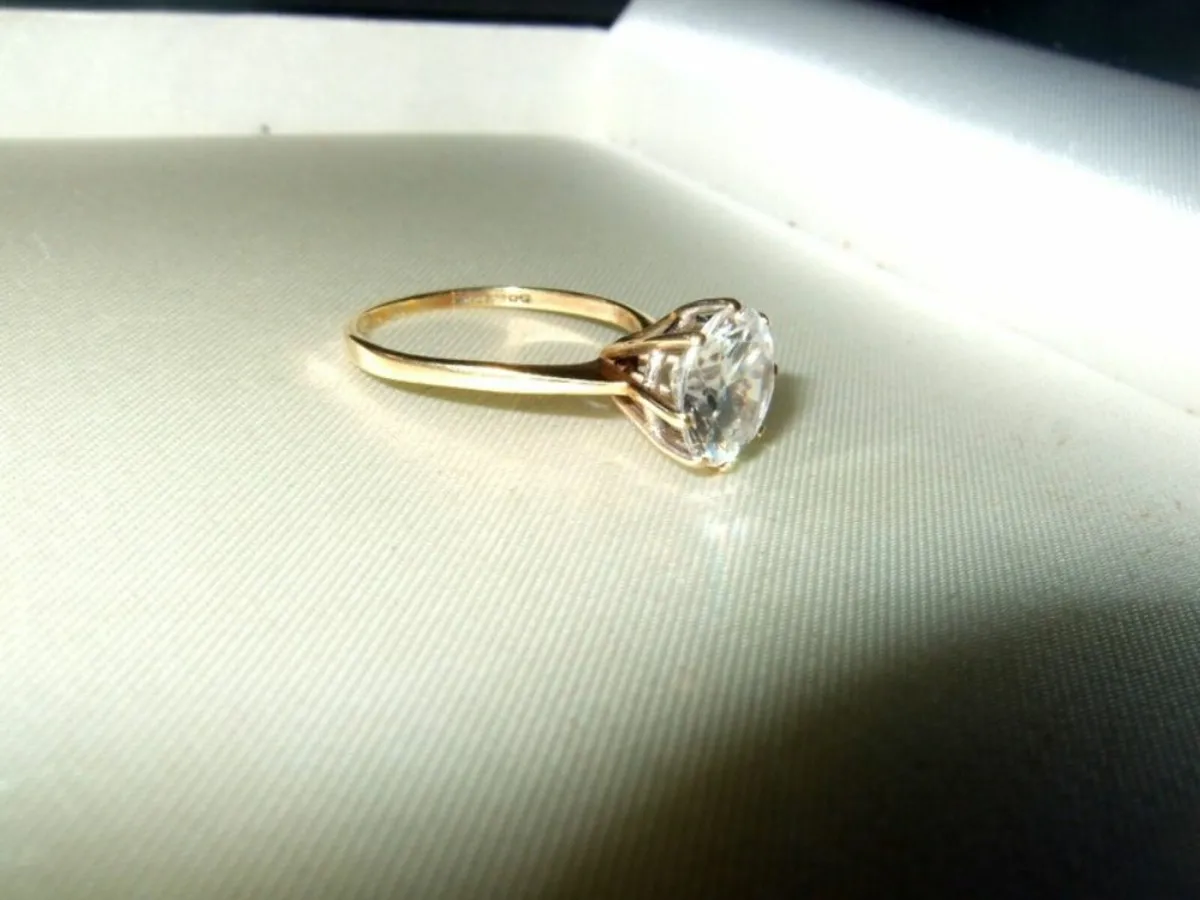 Vintage 14ct Gold Solitaire - Image 4