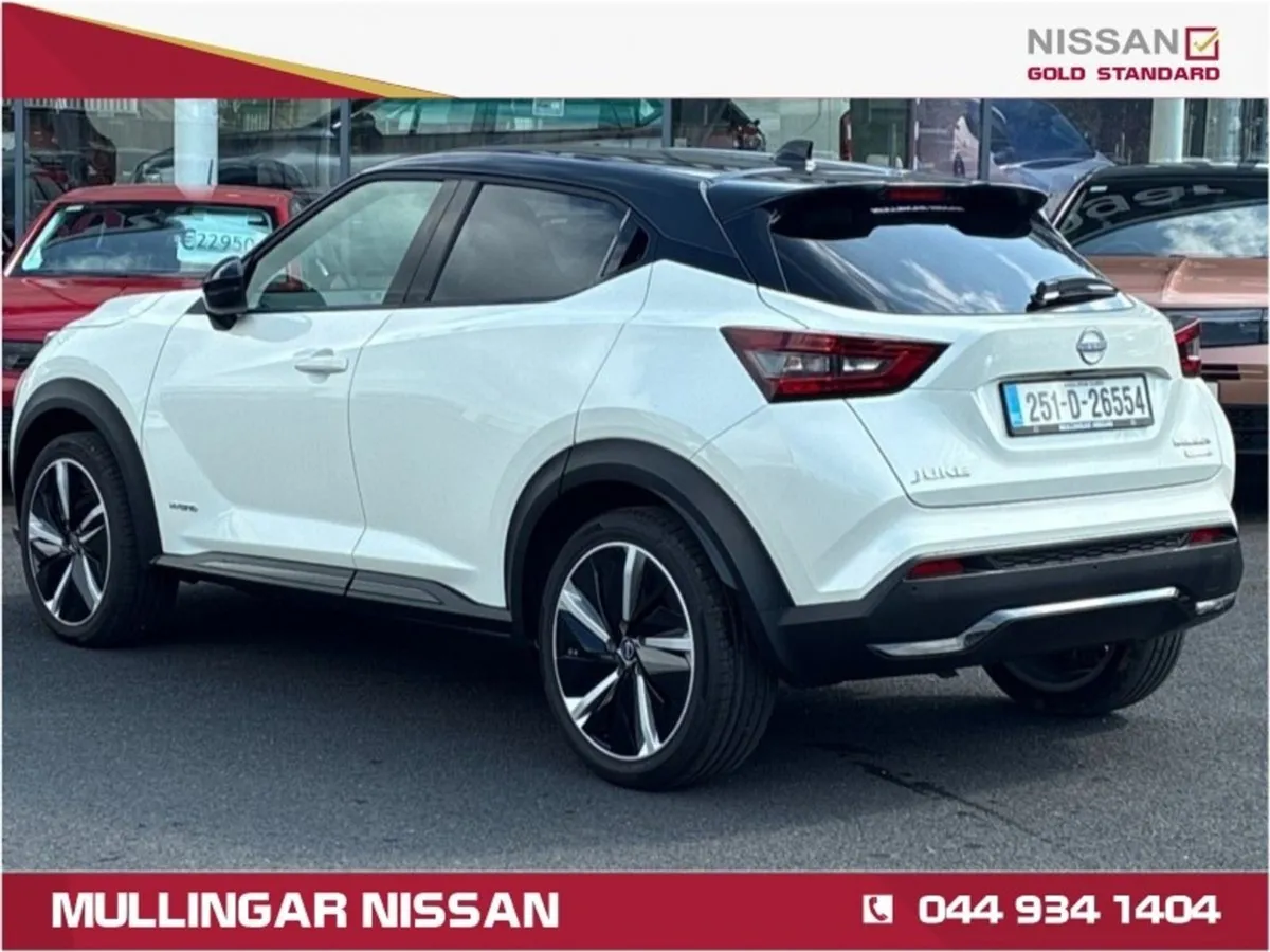 Nissan Juke N-design 1.6 Hybrid Auto - Check out - Image 2