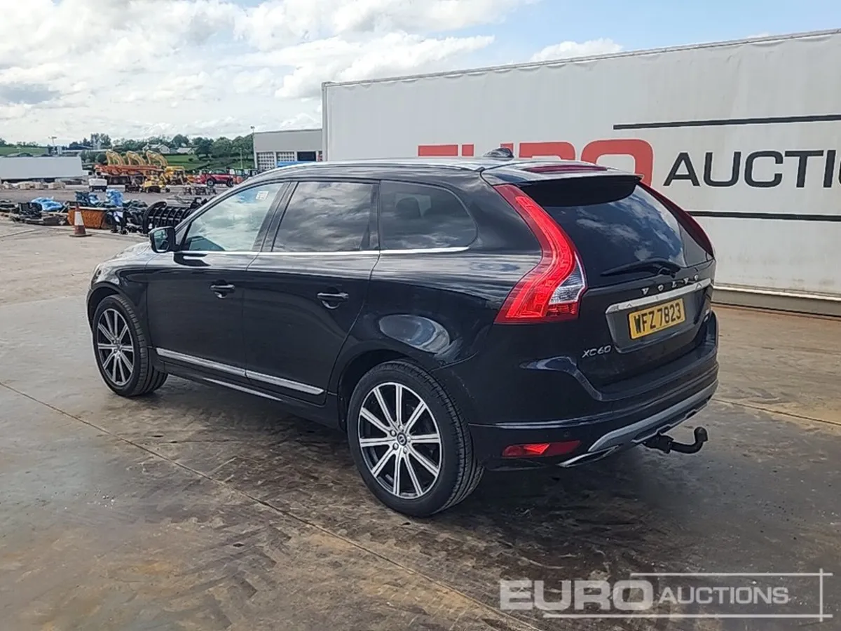 2015 Volvo XC60 - Image 3