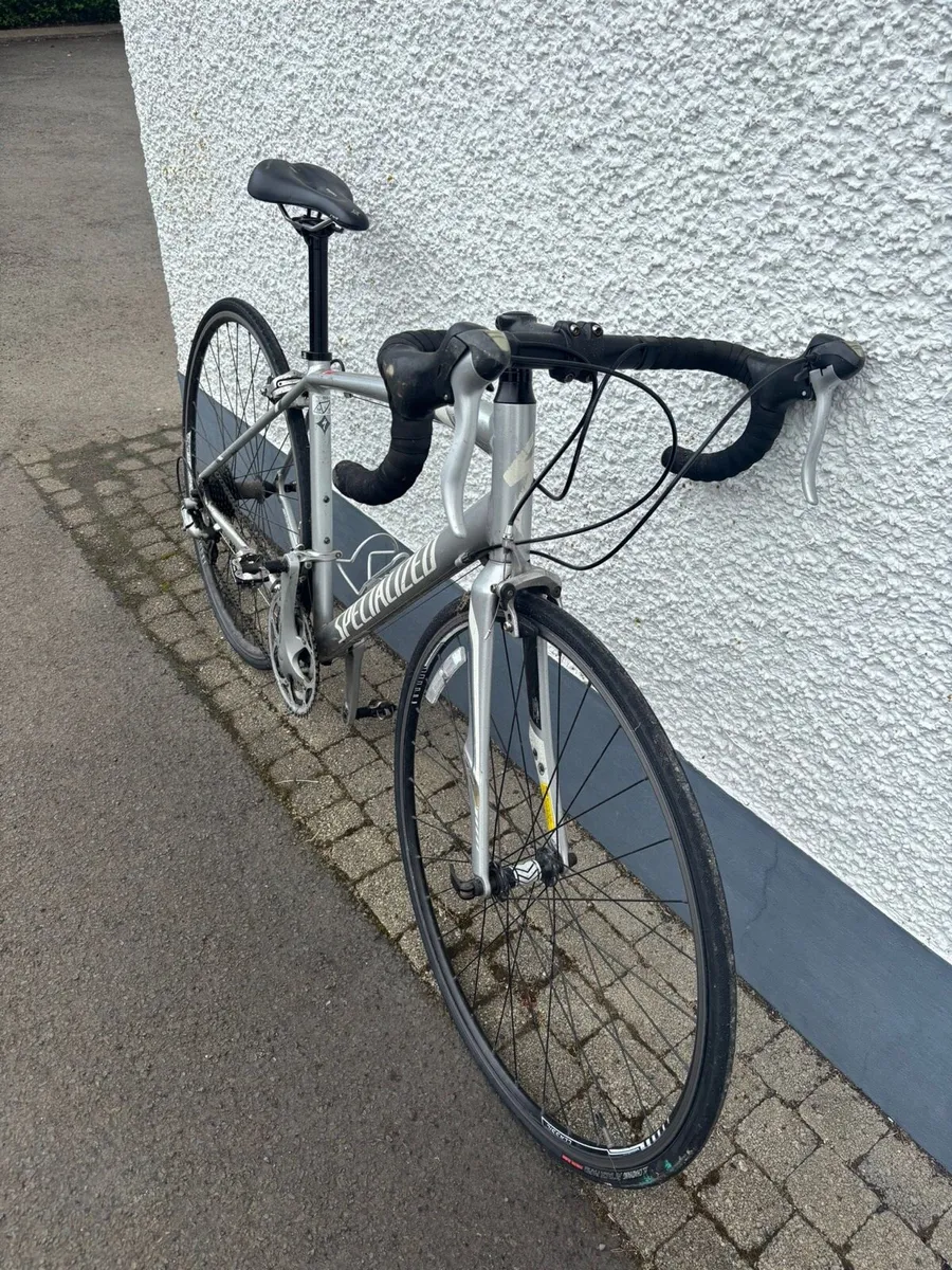 specialised Allez racing bike - Image 1