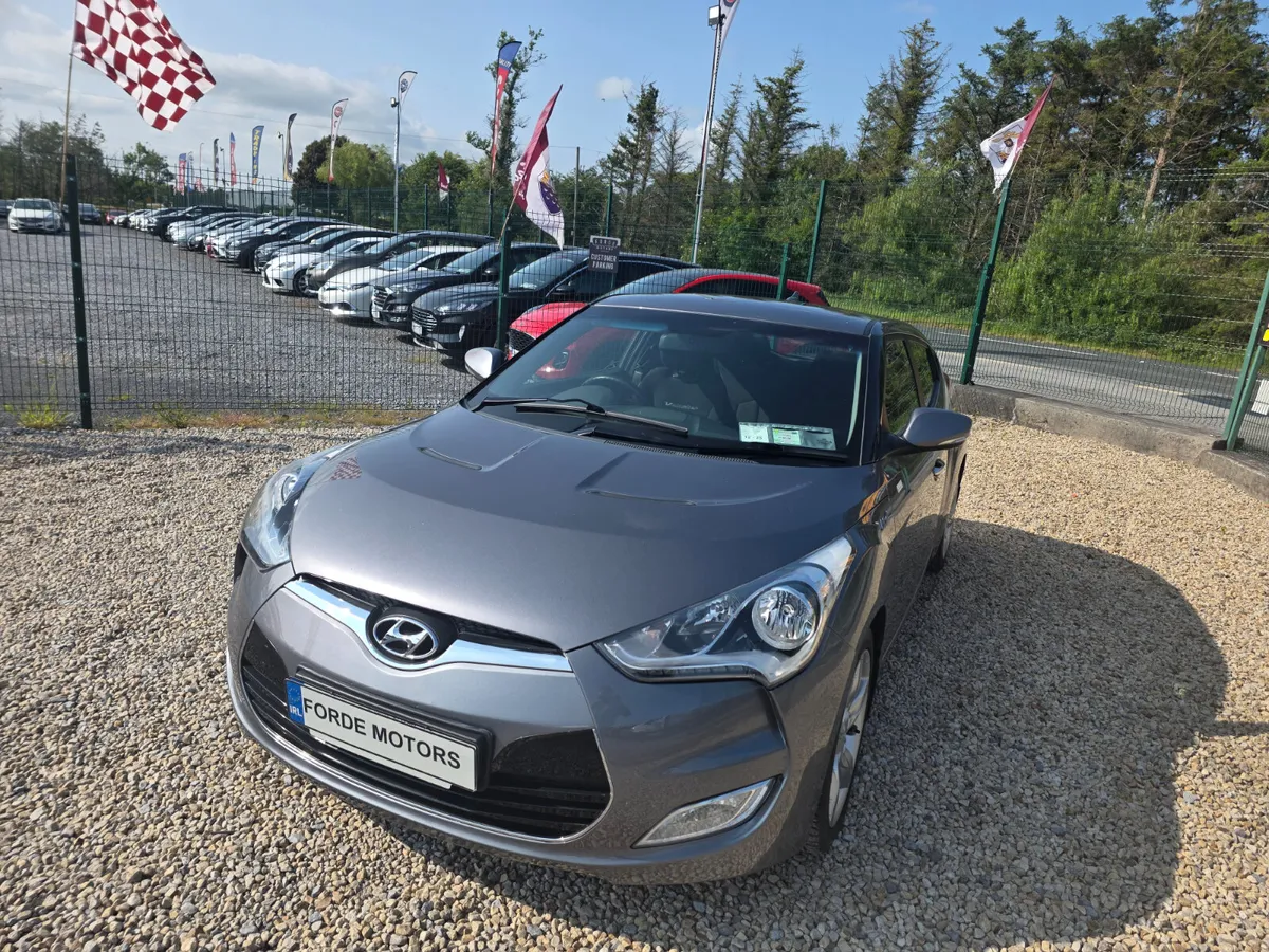 Hyundai Veloster 2013 - Image 2