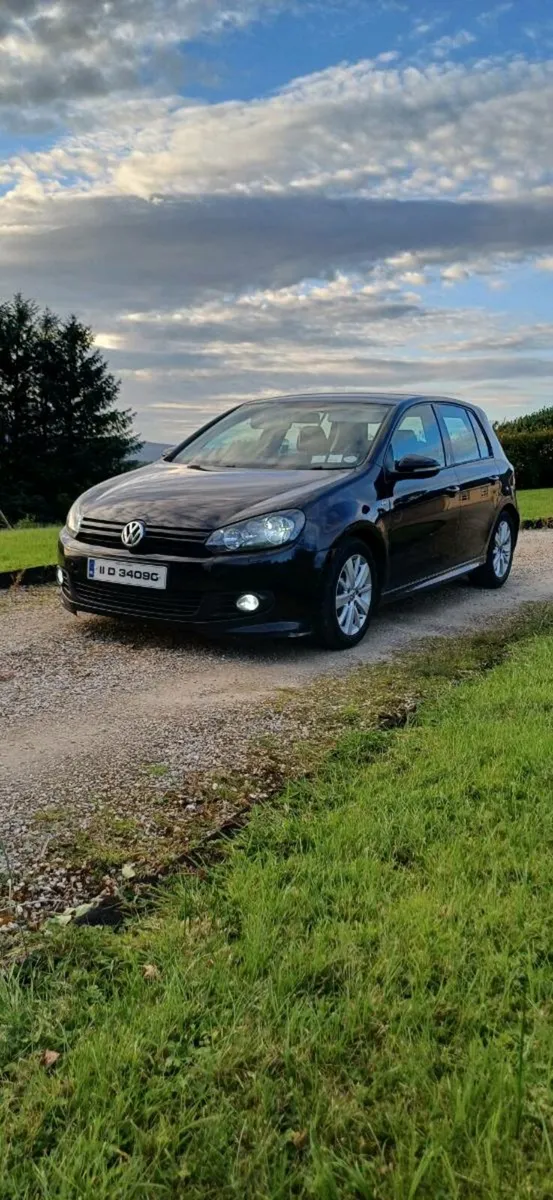 Golf R-Line - Image 2