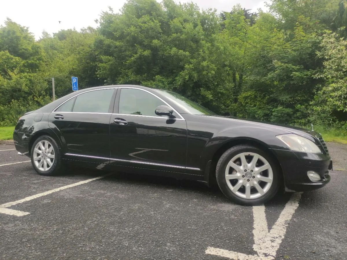 Mercedes - Image 2