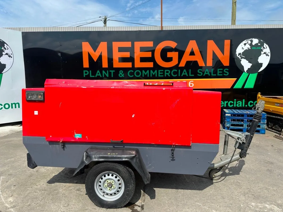 2008 ATLAS COPCO ...370 CFM ...road air compressor - Image 1