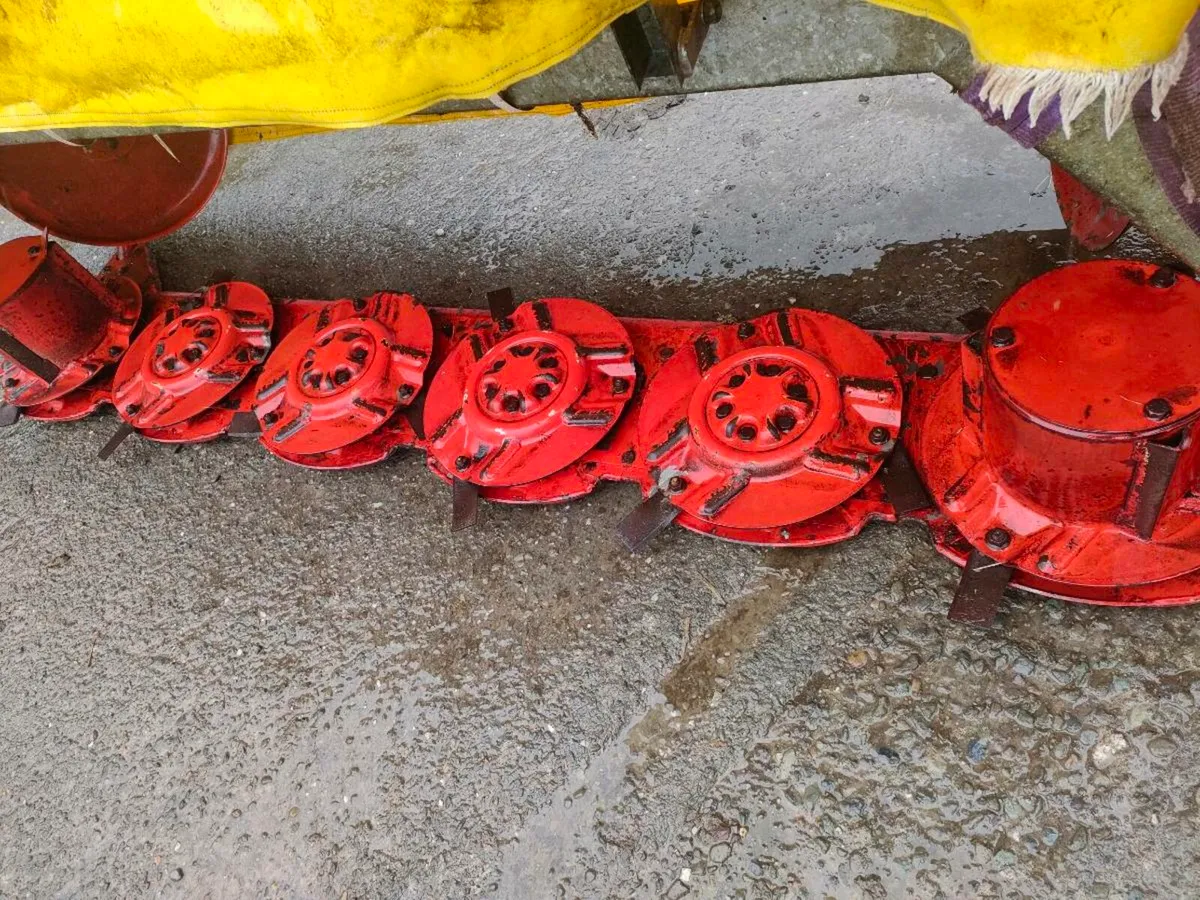 8 foot mower - Image 3