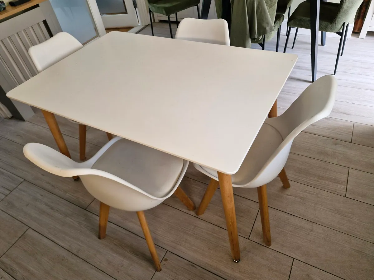 Dining table and 4 chairs - Image 2