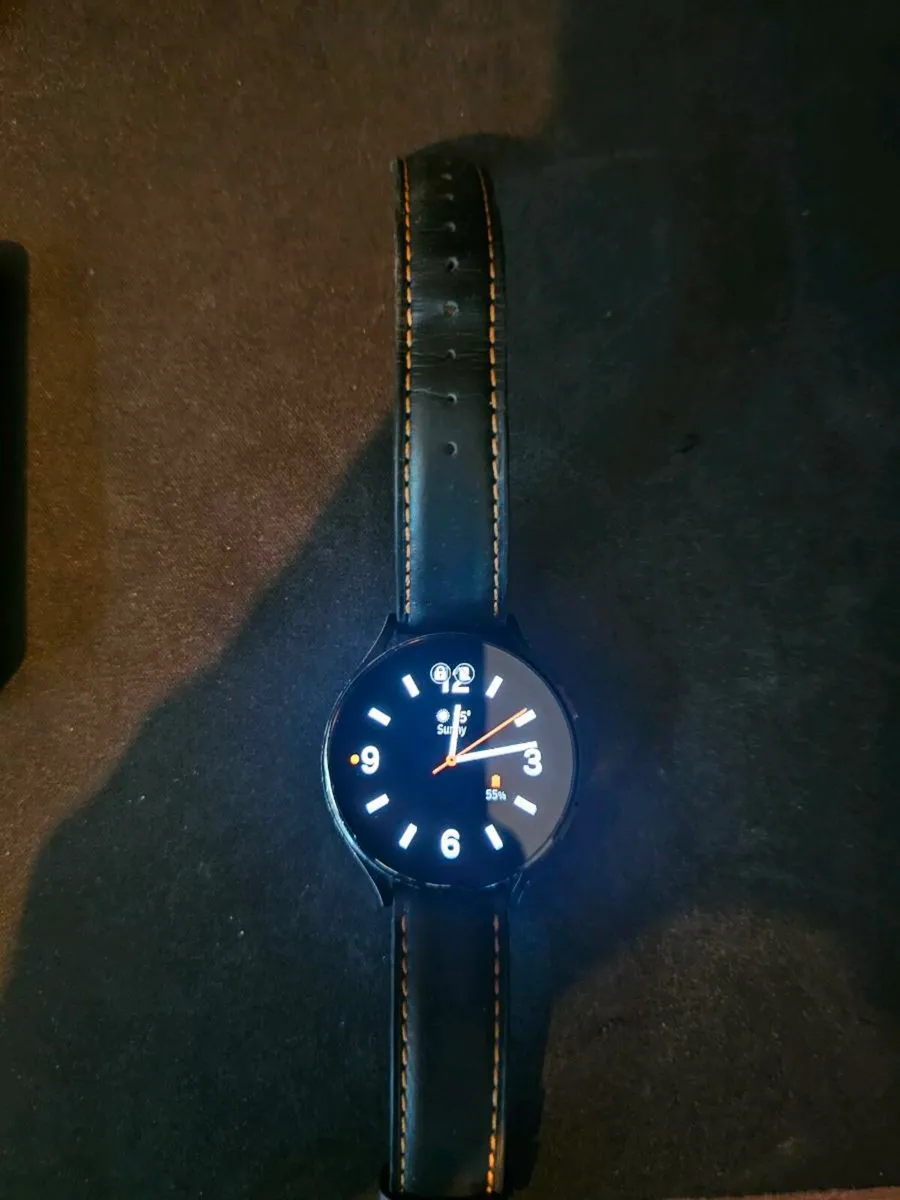 Samsung Watch 5 44MM - Image 2