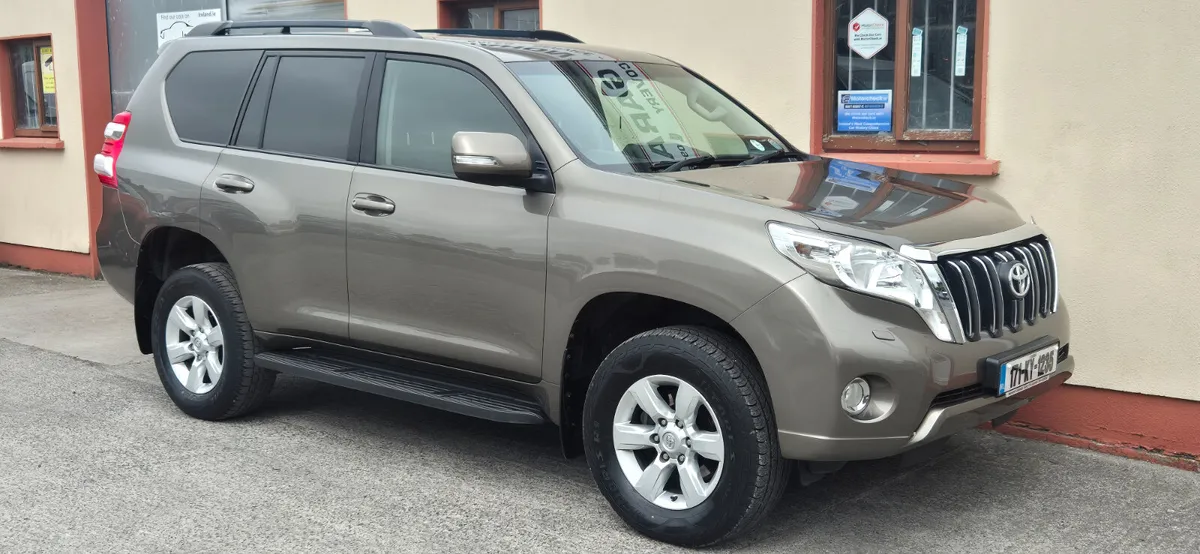 Toyota Land Cruiser 2017 - Image 2