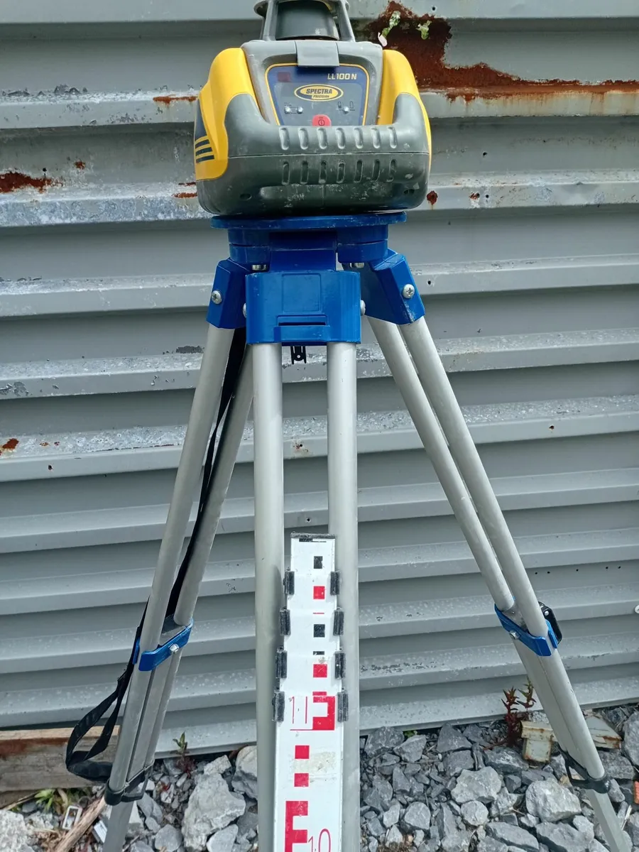 Spectra rotating laser level LL100N - Image 4