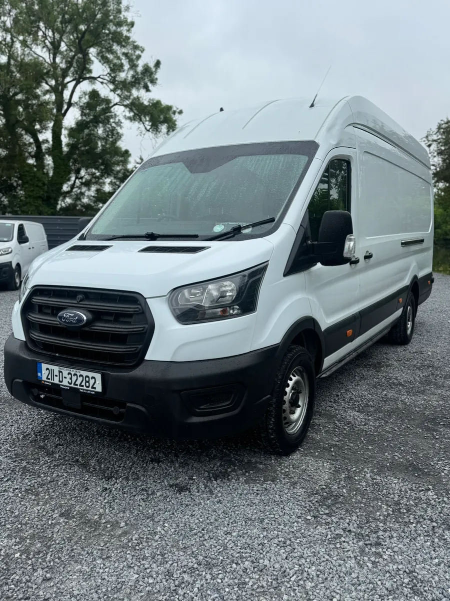 RWD LONG WHEEL BASE JUMBO TRANSIT - Image 3