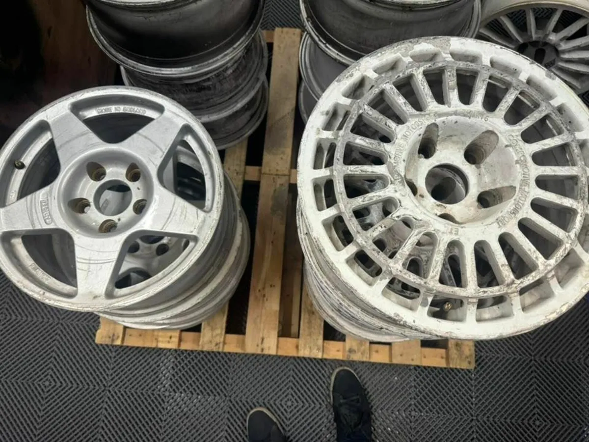 Compomotive 16" Rims - Image 2