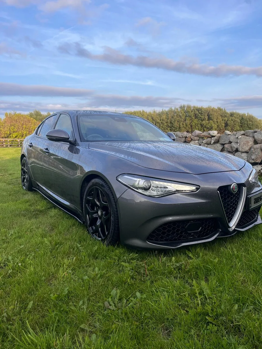 Alfa Romeo Giulia 190hp - Image 1