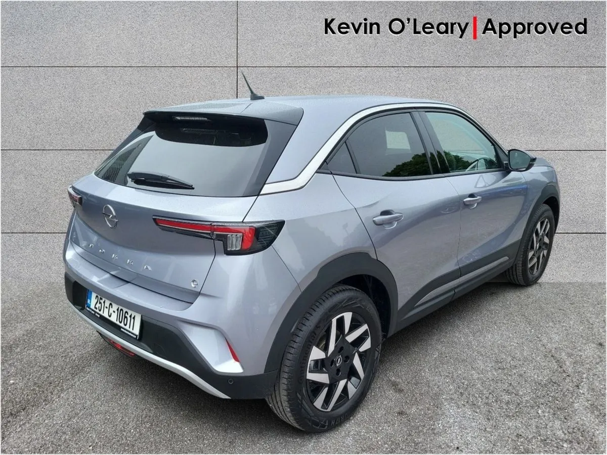 Opel Mokka e Elegance 136PS Electric Auto - Image 4