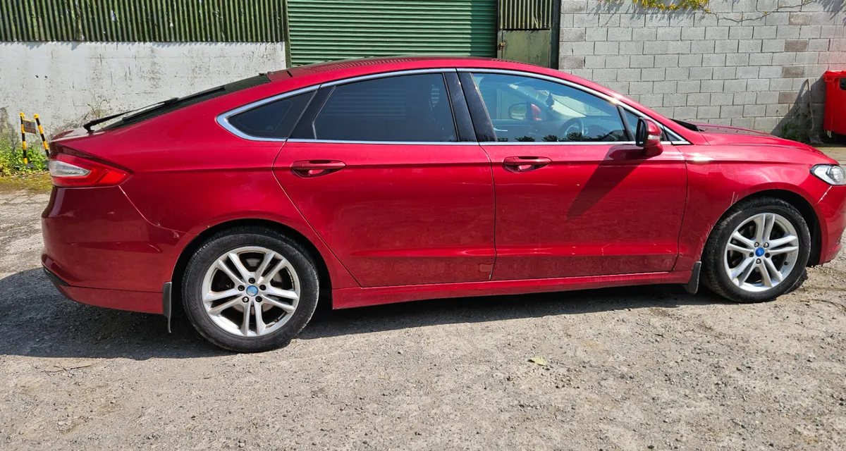 Ford Mondeo 2015 2.0TDCi 180PS Zetec - Image 3