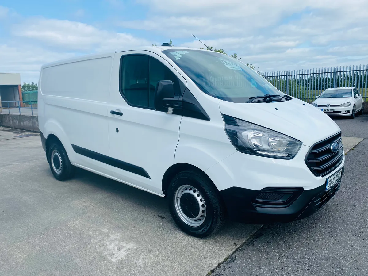 211 Ford Transit Custom 2.0 €13,950 + VAT - Image 3