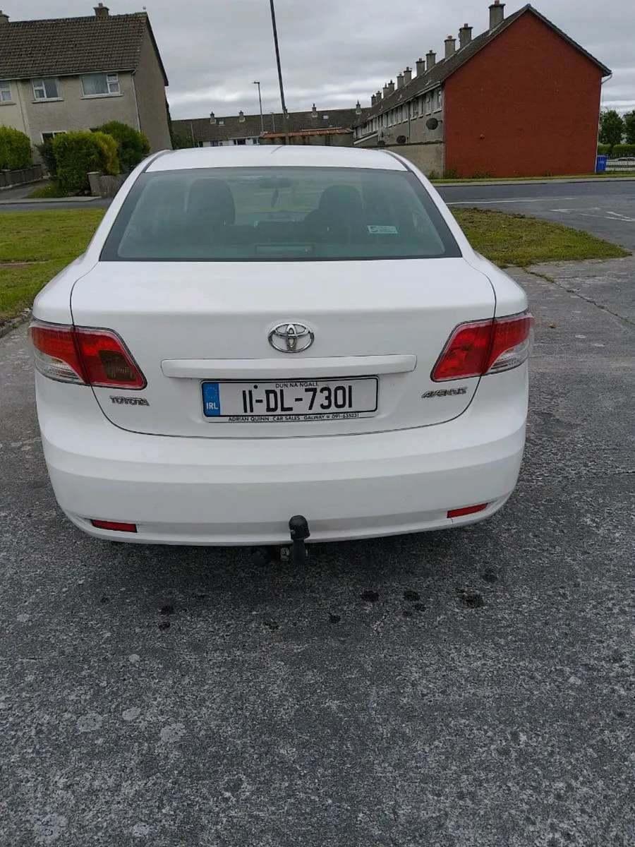 Toyota avensis - Image 4