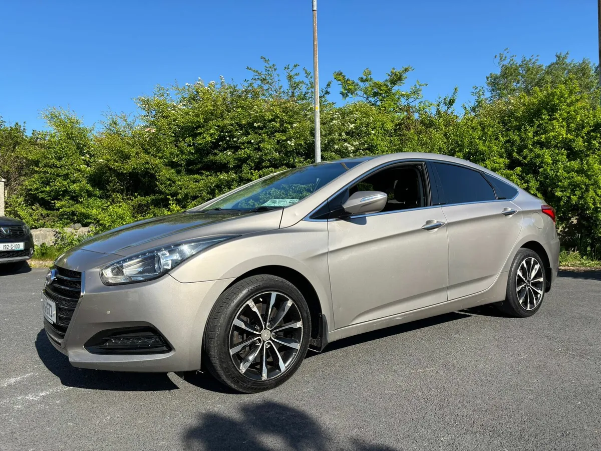 Hyundi i40 - Image 1