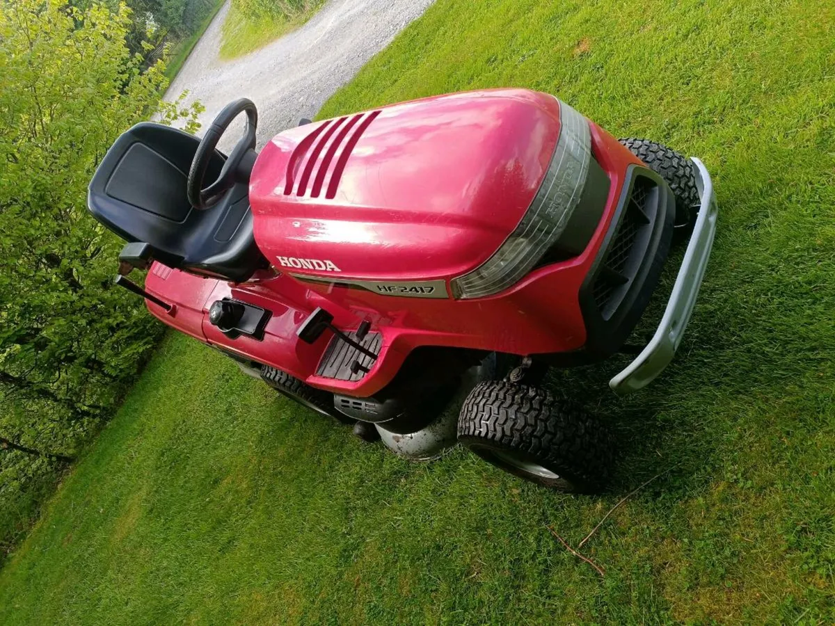 Ride on mower - Image 4