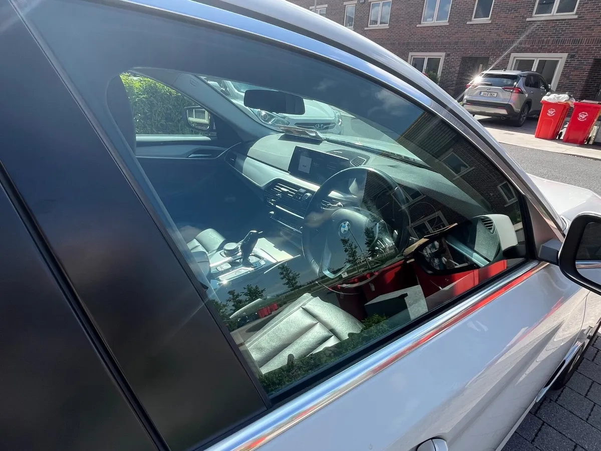 BMW 5-Series 2018 - Image 3