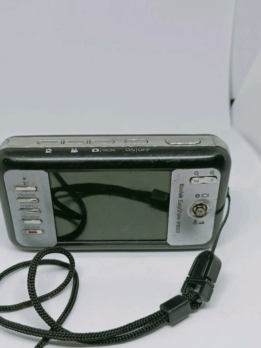 Cameras - Image 2