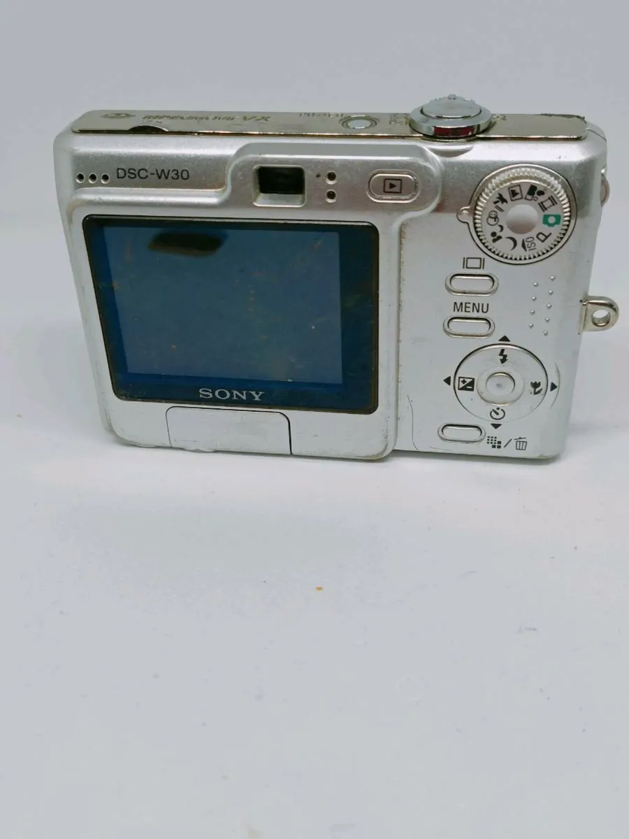 Cameras - Image 3