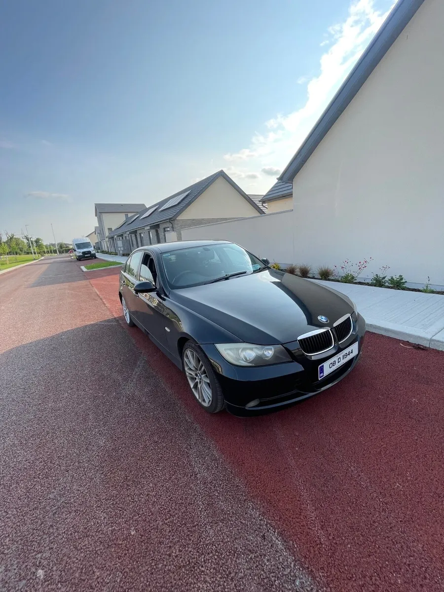 BMW 3-Series 2008 - Image 1