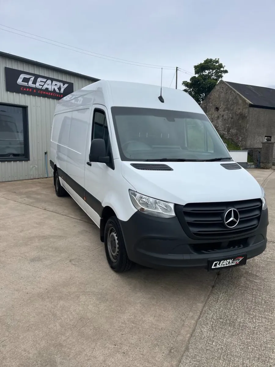 2022 Sprinter, NI Van, 1 Company Owner - Image 1