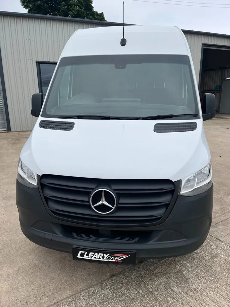2022 Sprinter, NI Van, 1 Company Owner - Image 2