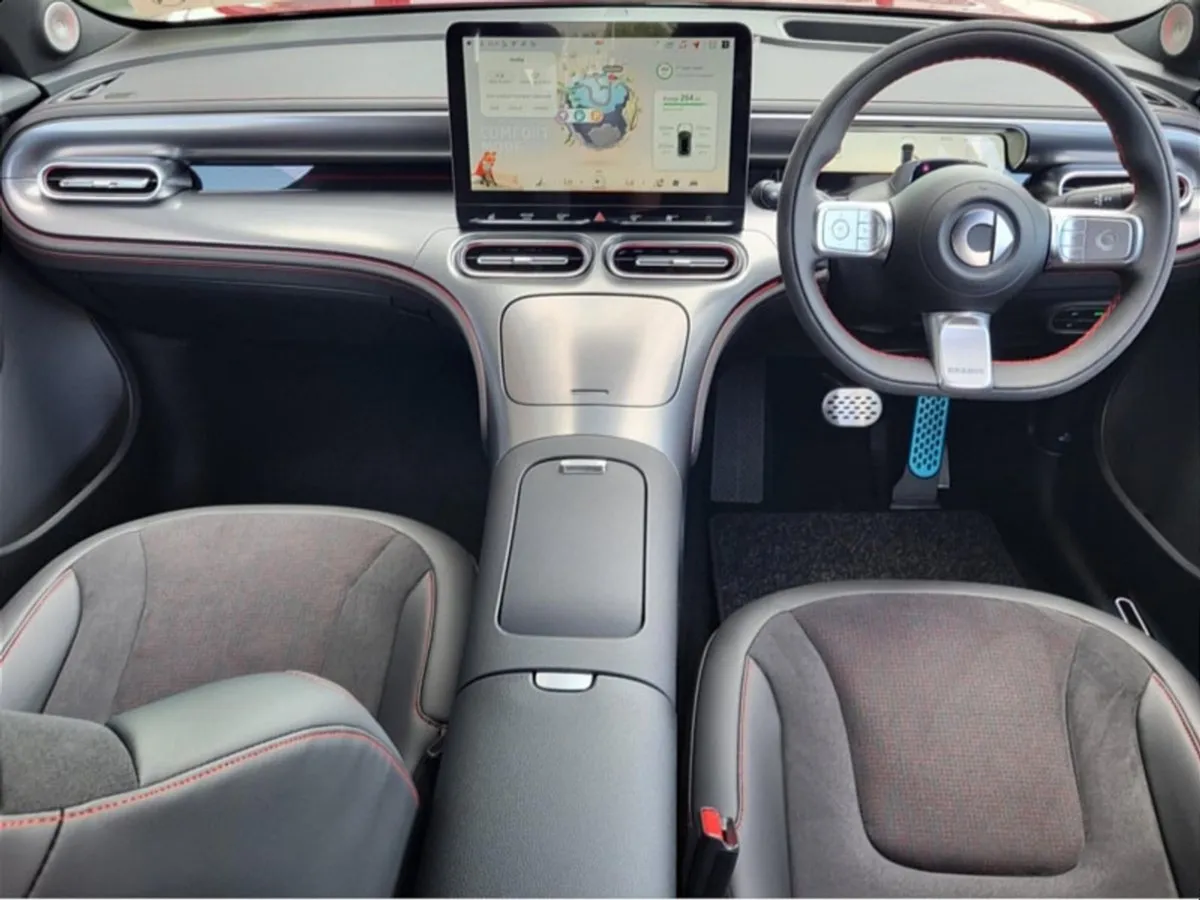 Smart #1  1 Brabus 66kwh Auto 428BHP AWD  (panora - Image 4