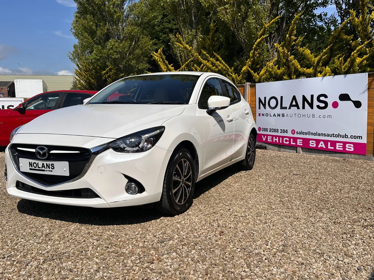 Mazda 1.3 skyactiv petrol full leather interior - Image 1