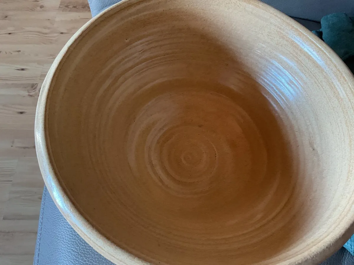 Large heavy stone ware  bowl - Image 2