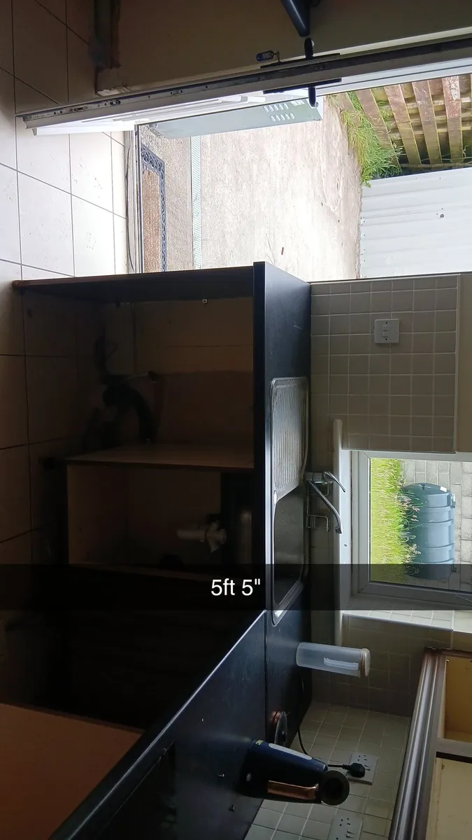 Small Kitchen - Image 2