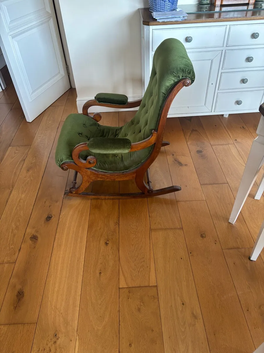 Antique rocking chair - Image 2