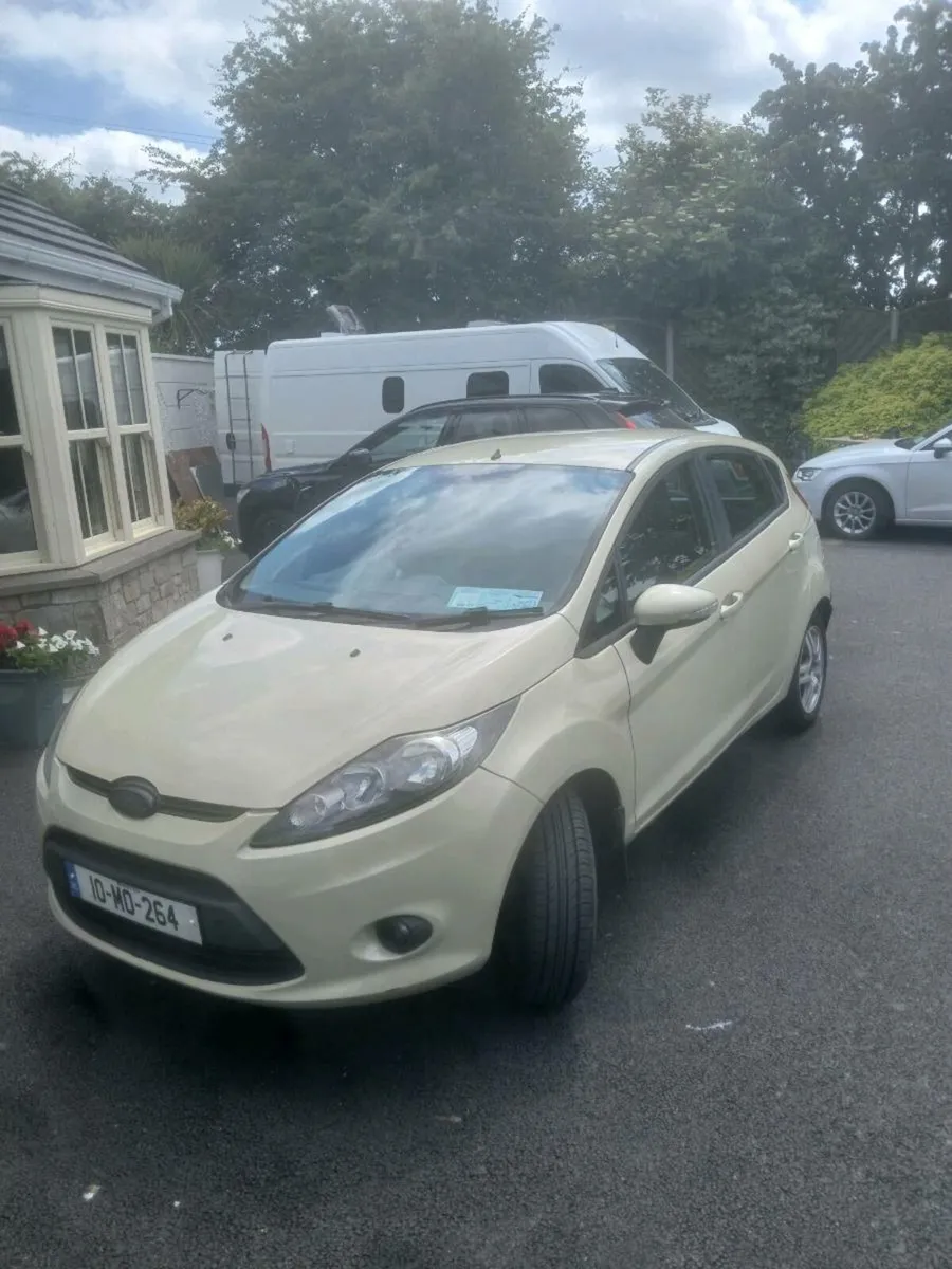 Car - Image 3