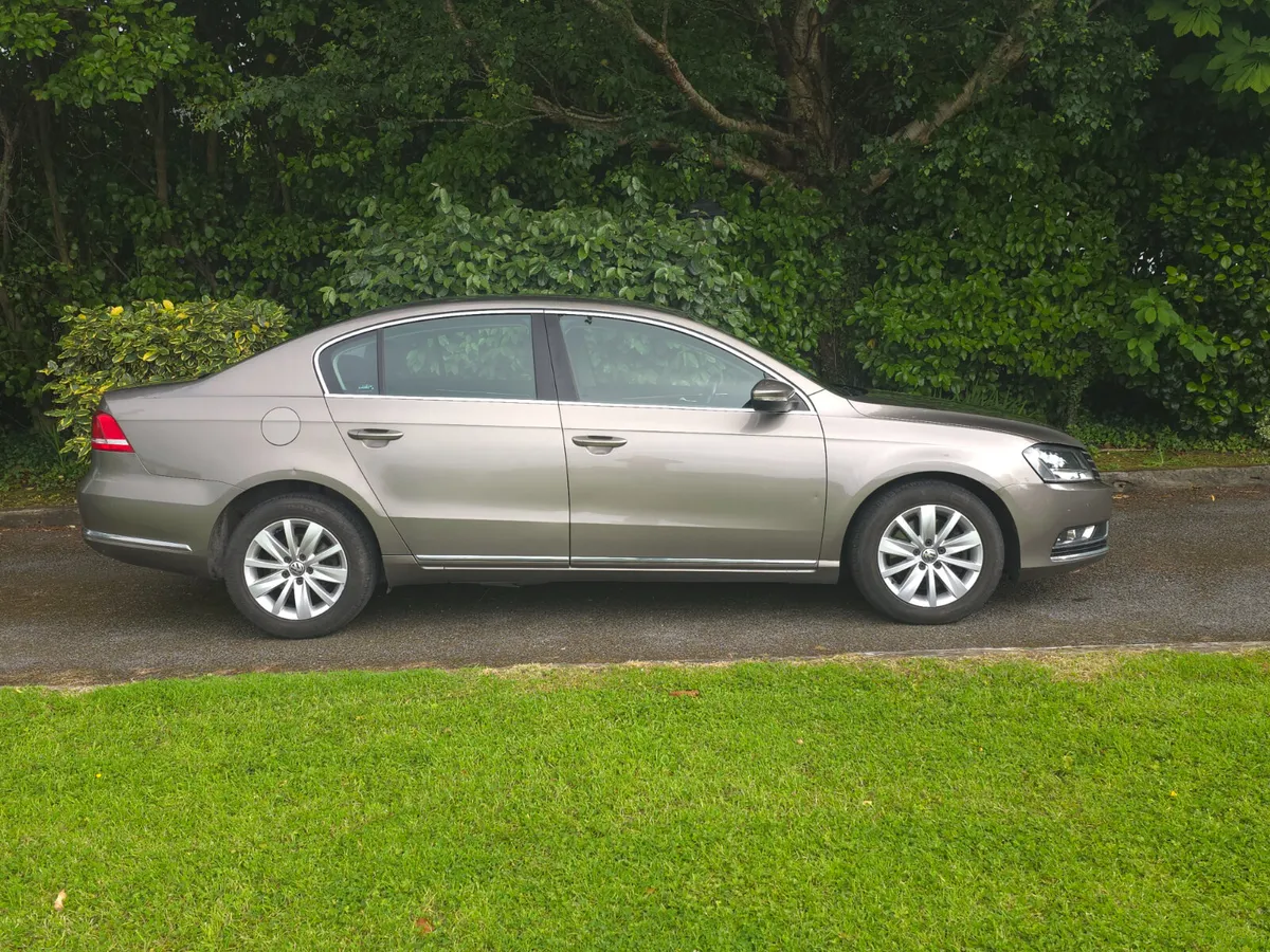 2011 Volkswagen Passat CL 2.0 TDI Comfortline - Image 1