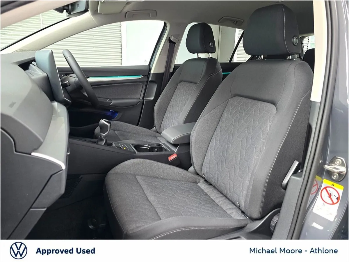 Volkswagen Golf Golf Edition 75 1.5 TSI 116BHP - Image 4