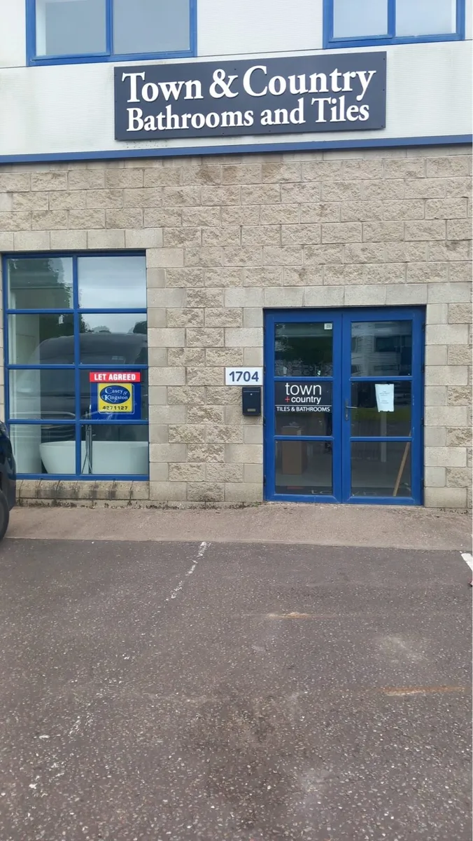 Bathroom and tile showroom closing clearance - Image 2